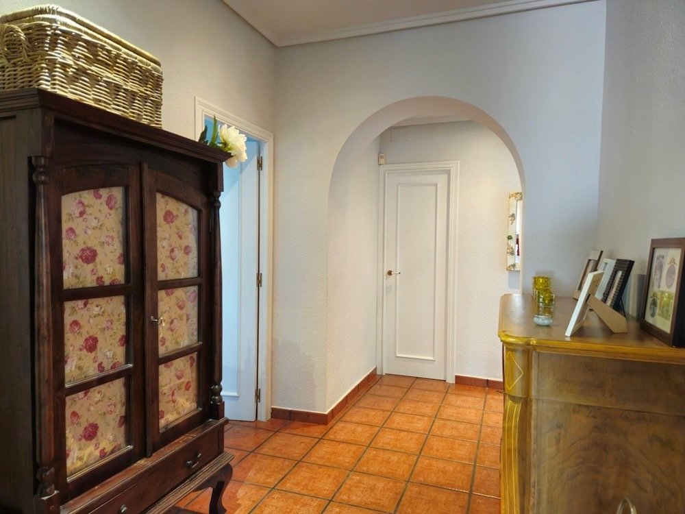 Property 2452 - Image 57